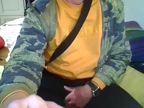 Snapshot of MmaxX004 chatting on March 2025 07:45:02 PM MmaxX004 online show from March 2025 07:45:02 PM