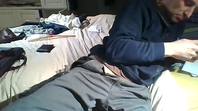 Snapshot of MmaxX004 chatting on March 2025 06:39:02 PM MmaxX004 online show from March 2025 06:39:02 PM