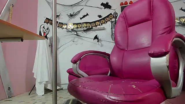 CAMILA--REY online show from October 2025 11:05:02 PM