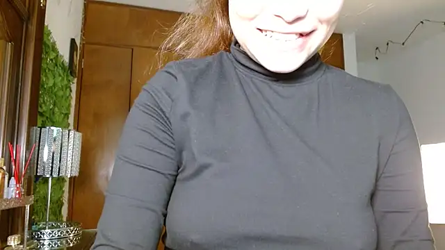 Snapshot of 3littleschoolteens chatting on February 2025 10:08:02 PM 3littleschoolteens online show from February 2025 10:08:02 PM
