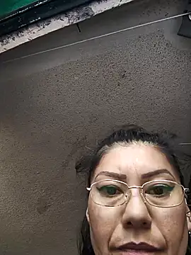 Snapshot of LaInsaciableIntensa chatting on November 2025 09:04:01 PM LaInsaciableIntensa online show from November 2025 09:04:01 PM