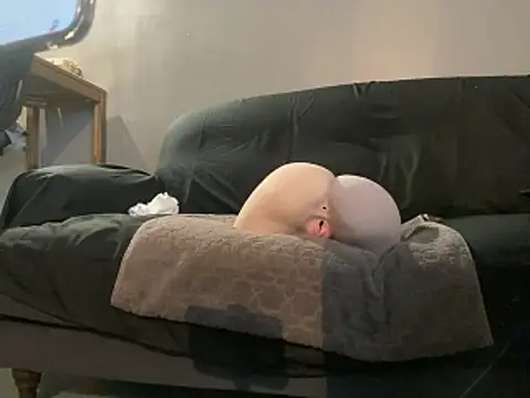 BruceIsHorny  online show from February 2026 04:40:02 PM