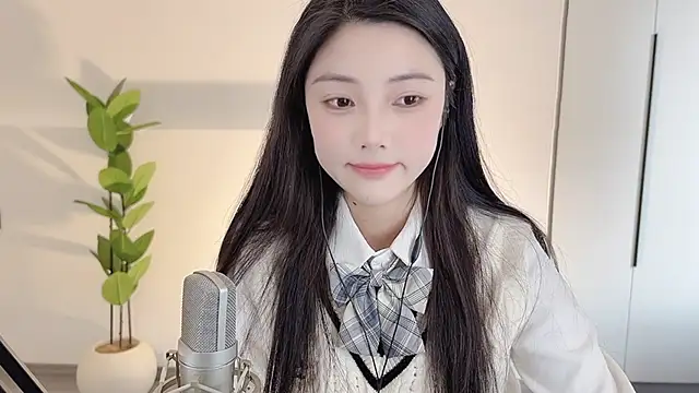 HaagenDazs  online show from February 2025 05:44:02 AM