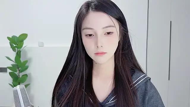 HaagenDazs  online show from October 2025 12:06:01 PM