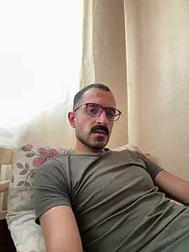 Snapshot of saye0044 chatting on February 2026 05:25:02 AM saye0044 online show from February 2026 05:25:02 AM