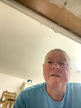 boilinghot123 online show from November 2025 05:42:01 AM