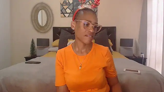 Snapshot of Creamyass22 chatting on December 2024 01:13:02 PM Creamyass22 online show from December 2024 01:13:02 PM