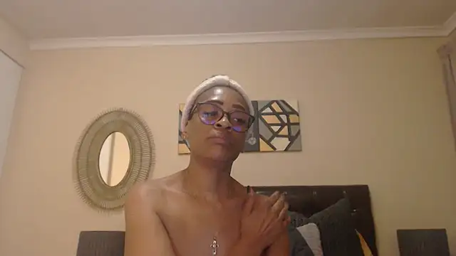 Snapshot of Creamyass22 chatting on March 2025 05:37:01 PM Creamyass22 online show from March 2025 05:37:01 PM