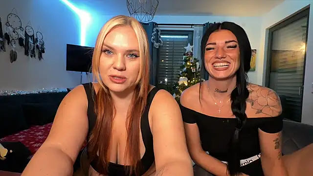 Snapshot of AnjaAmelia chatting on December 2025 07:54:02 PM AnjaAmelia online show from December 2025 07:54:02 PM