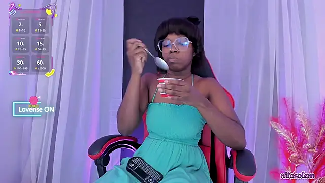 nilosolem online show from October 2025 03:01:02 PM