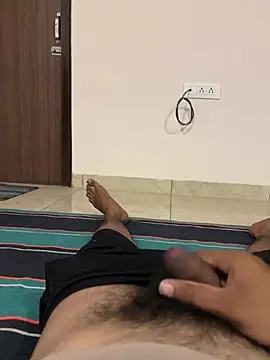 Snapshot of joe112222 chatting on February 2025 02:24:01 PM joe112222 online show from February 2025 02:24:01 PM