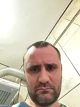 Snapshot of Govora chatting on December 2024 01:45:02 PM Govora online show from December 2024 01:45:02 PM