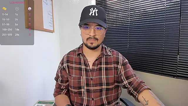 DaviidEvans  online show from December 2024 09:55:01 PM