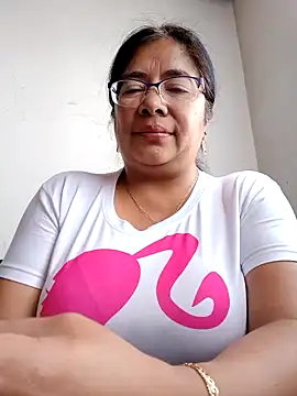 Snapshot of __valentina18 chatting on December 2024 04:21:02 PM   valentina18 online show from December 2024 04:21:02 PM