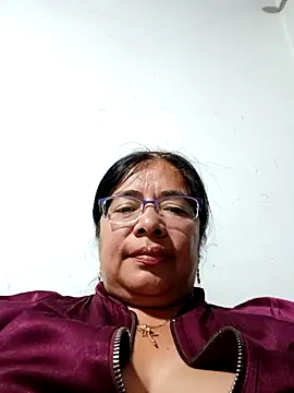 Snapshot of __valentina18 chatting on December 2024 11:58:01 PM   valentina18 online show from December 2024 11:58:01 PM