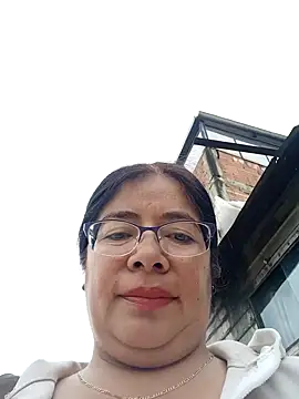 Snapshot of __valentina18 chatting on January 2025 01:14:02 PM   valentina18 online show from January 2025 01:14:02 PM