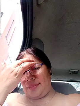 Snapshot of __valentina18 chatting on January 2025 04:16:02 PM   valentina18 online show from January 2025 04:16:02 PM