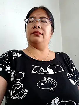 Snapshot of __valentina18 chatting on January 2025 01:17:01 PM   valentina18 online show from January 2025 01:17:01 PM