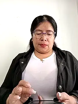 Snapshot of __valentina18 chatting on March 2025 01:18:01 PM   valentina18 online show from March 2025 01:18:01 PM