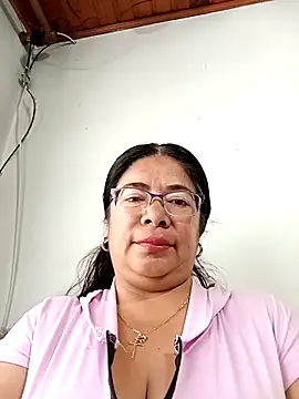 Snapshot of __valentina18 chatting on September 2025 01:10:01 PM   valentina18 online show from September 2025 01:10:01 PM