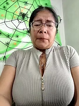 Snapshot of __valentina18 chatting on October 2025 01:08:01 PM   valentina18 online show from October 2025 01:08:01 PM