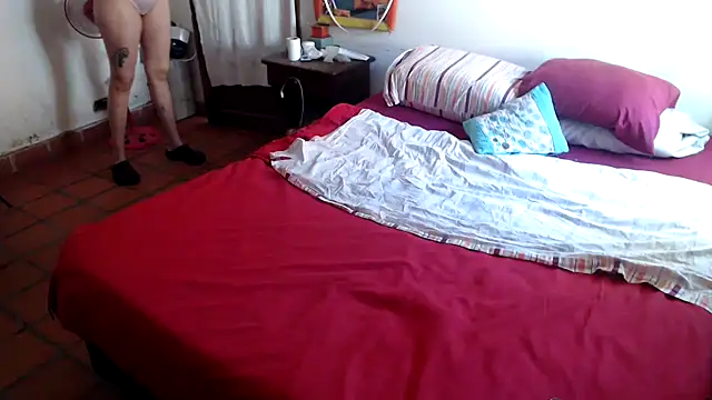 deftoolceles online show from October 2025 03:43:01 PM