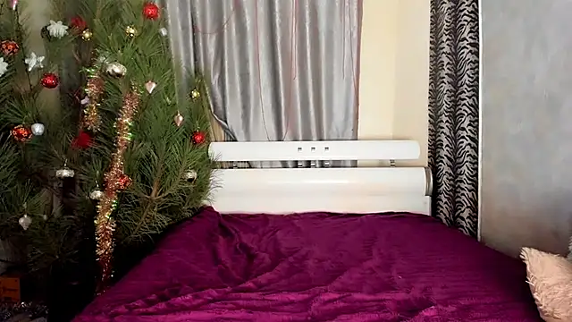 Snapshot of _SABOTAGE_ chatting on December 2024 12:57:01 AM SABOTAGE online show from December 2024 12:57:01 AM