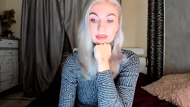 Snapshot of _SABOTAGE_ chatting on January 2025 01:32:02 AM SABOTAGE online show from January 2025 01:32:02 AM