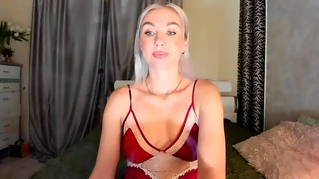 Snapshot of _SABOTAGE_ chatting on March 2025 01:58:02 AM SABOTAGE online show from March 2025 01:58:02 AM