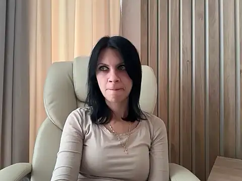 InjaAtHome online show from October 2025 01:20:01 PM