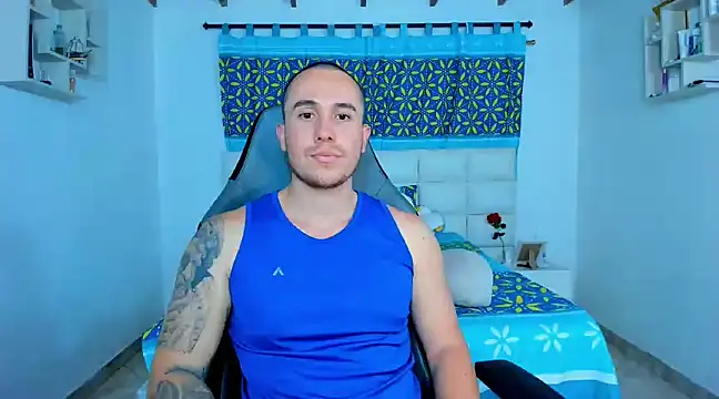 juan  jimenez online show from January 2025 05:26:02 AM