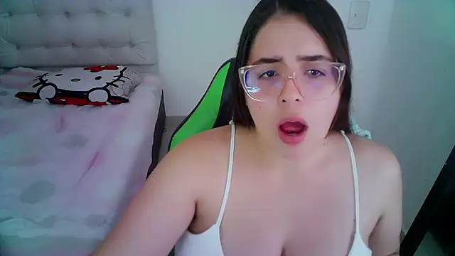  alicia z online show from December 2024 12:44:01 AM