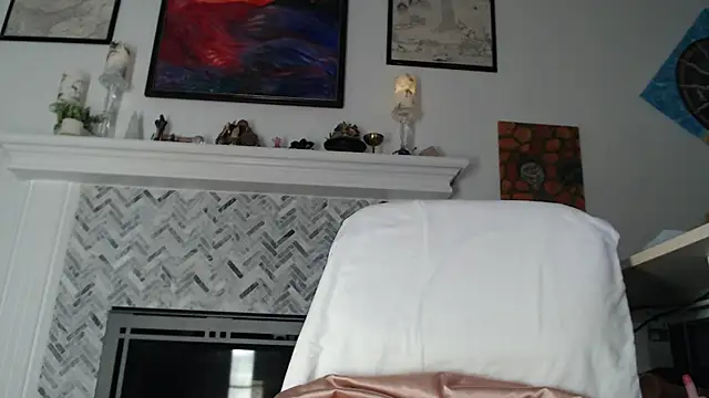 AuroraWillows online show from February 2026 03:40:01 AM