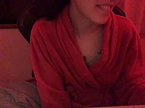 Snapshot of YumieCp chatting on March 2025 02:48:01 AM YumieCp online show from March 2025 02:48:01 AM