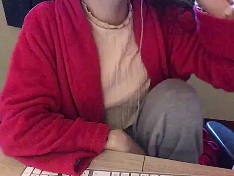 Snapshot of YumieCp chatting on March 2025 03:01:01 AM YumieCp online show from March 2025 03:01:01 AM