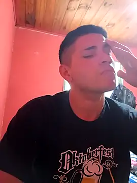 Snapshot of ynose2 chatting on October 2025 04:35:02 PM ynose2 online show from October 2025 04:35:02 PM