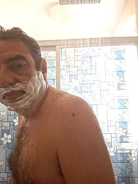 FernandoReuterG online show from December 2025 04:12:02 PM