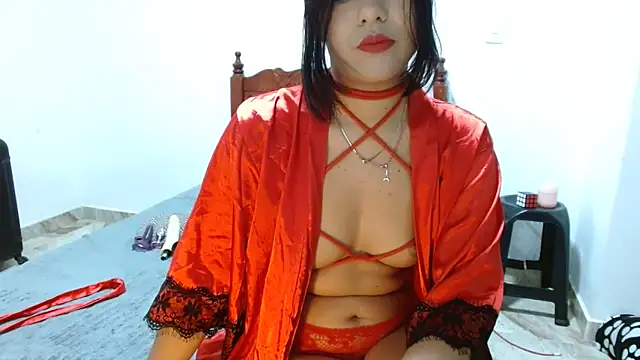 Amal Hadid online show from March 2025 08:19:01 PM