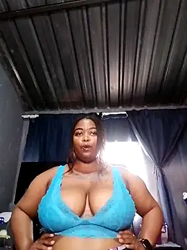 caramelbooty69 online show from September 2025 12:29:02 PM