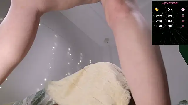 AnnJey online show from October 2025 10:23:02 AM