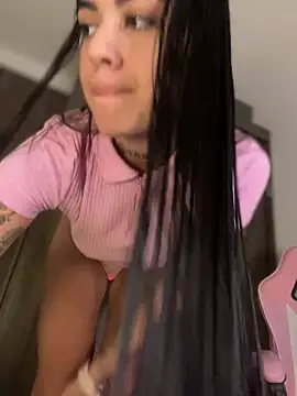 Sarasanders 4 online show from December 2024 01:21:01 AM