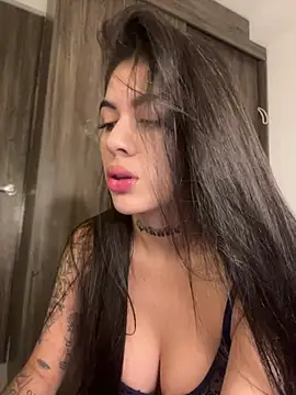 Sarasanders 4 online show from January 2025 06:13:02 AM