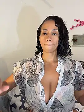 ThaliaGomex online show from June 2026 12:27:02 AM