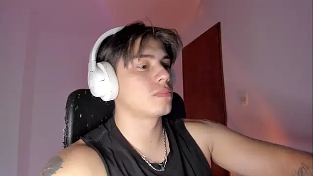 Giordano Russo online show from February 2026 11:14:02 PM