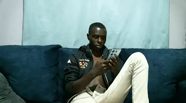 Snapshot of reezly chatting on February 2025 10:45:01 PM reezly online show from February 2025 10:45:01 PM