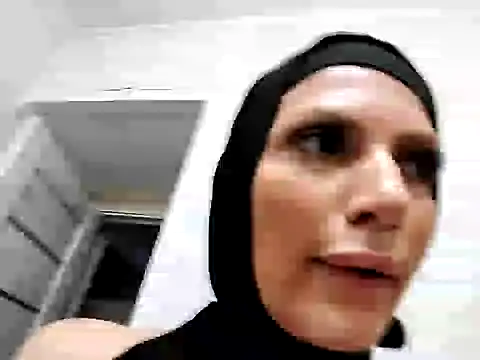 GumusGuray online show from March 2025 02:19:02 AM