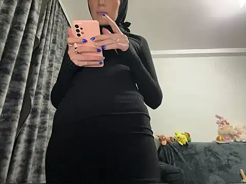 GumusGuray online show from March 2025 02:27:02 AM