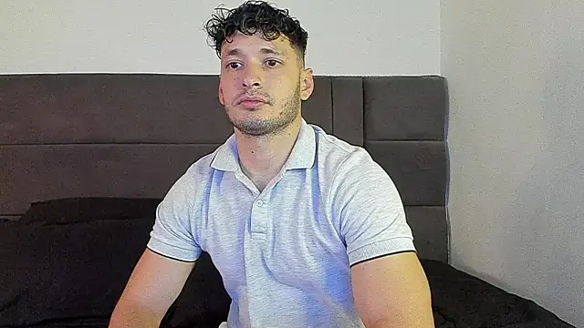 alejandro  2 online show from January 2026 06:11:02 PM