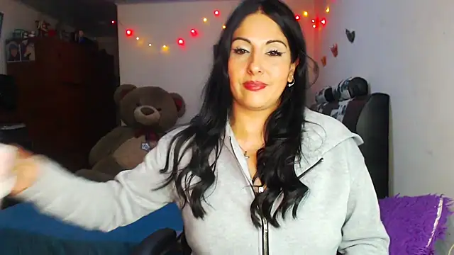 sahtlove1 online show from December 2025 12:48:01 AM