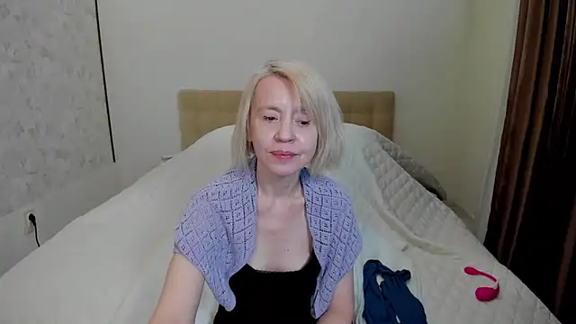 aminalive online show from March 2025 07:05:02 PM